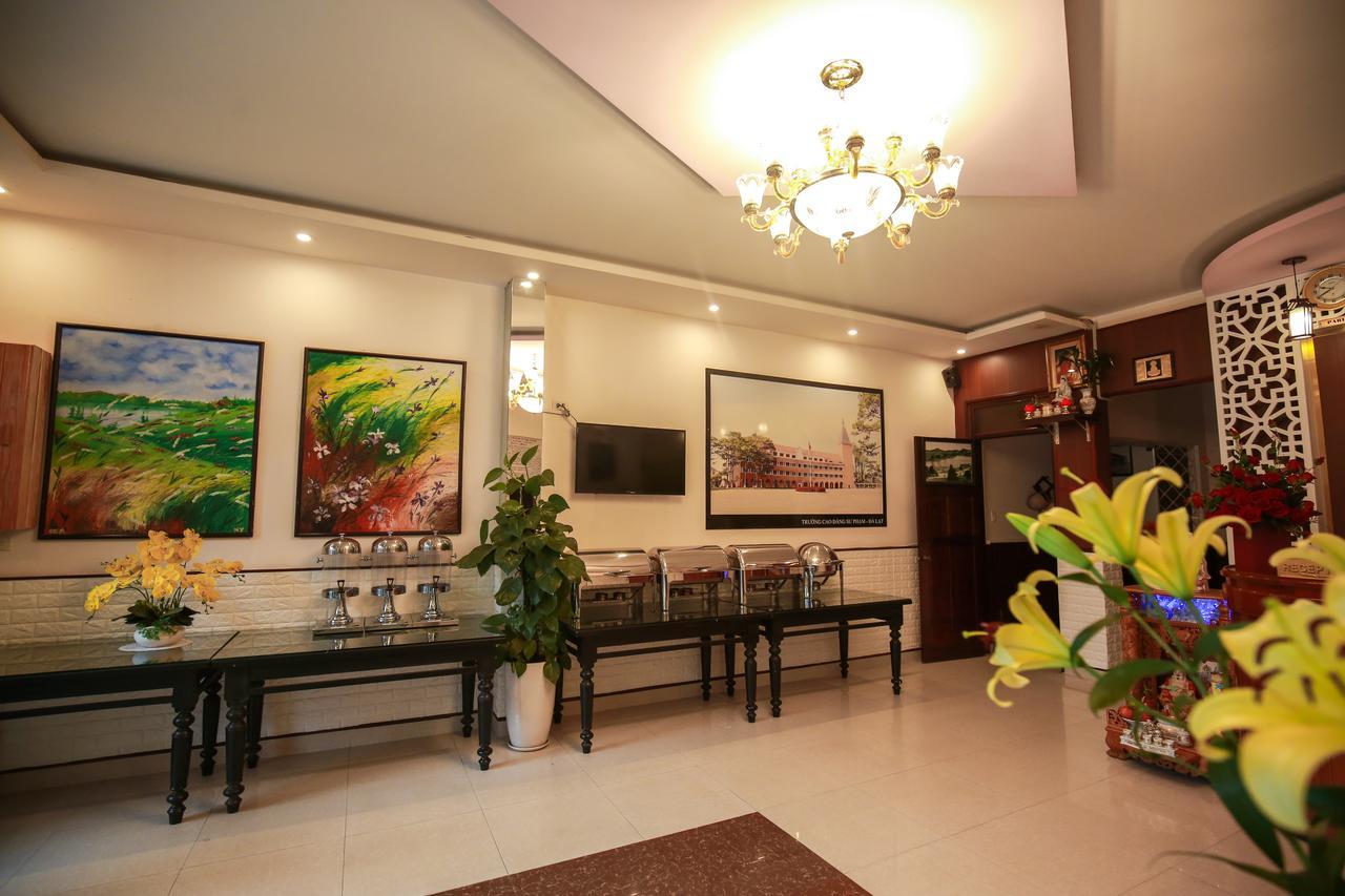 Full Moon Dalat Hotel Exterior photo